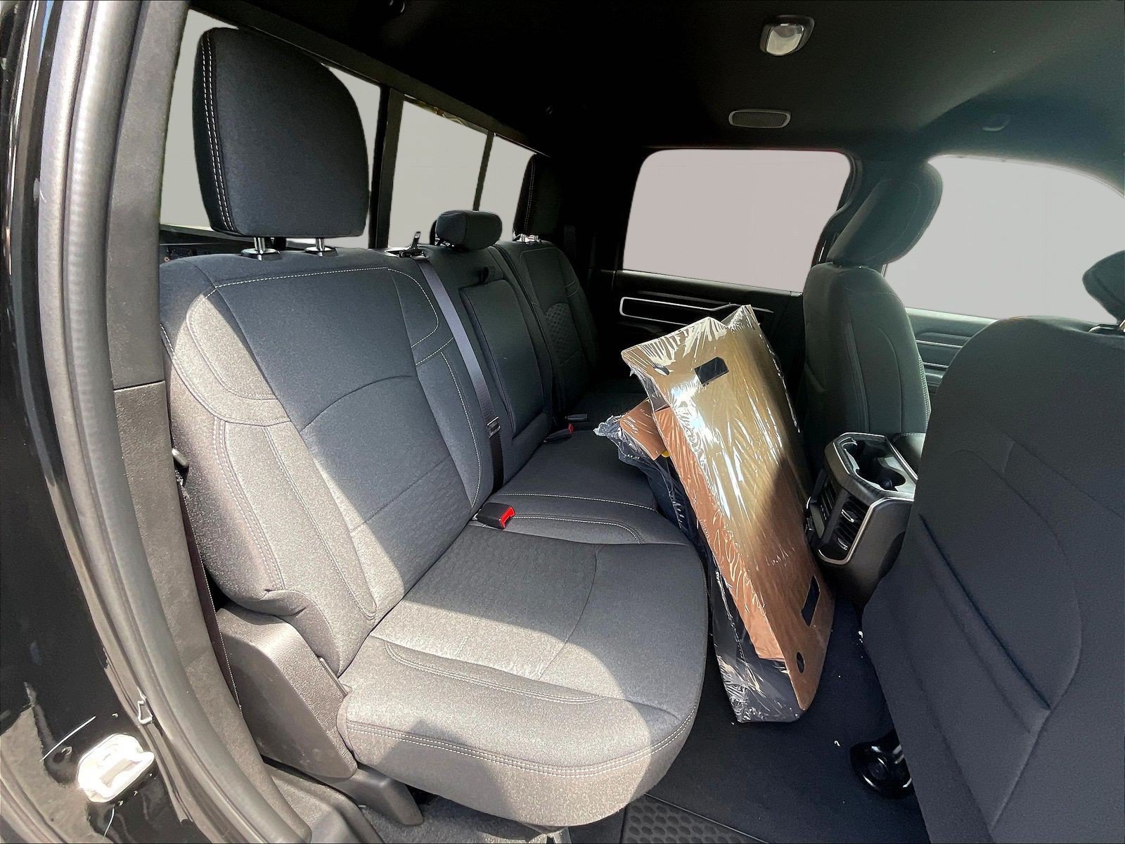 New 2026 RAM 3500 Big Horn AWD/4WD image 19