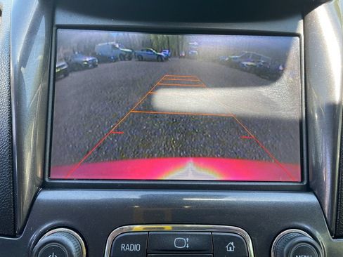 Used 2015 Chevrolet Impala LTZ FWD image 21