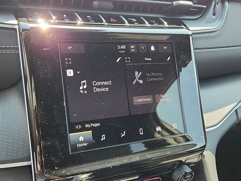 New 2025 Jeep Grand Cherokee Laredo X AWD/4WD image 19