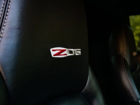 Used 2007 Chevrolet Corvette Z06 w/ Preferred Equipment Group image 40