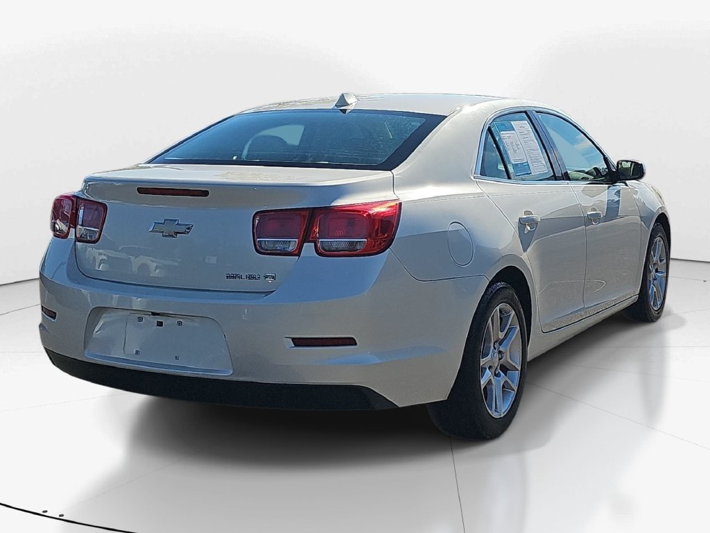 Used 2013 Chevrolet Malibu Eco w/ Navigation Package FWD image 6