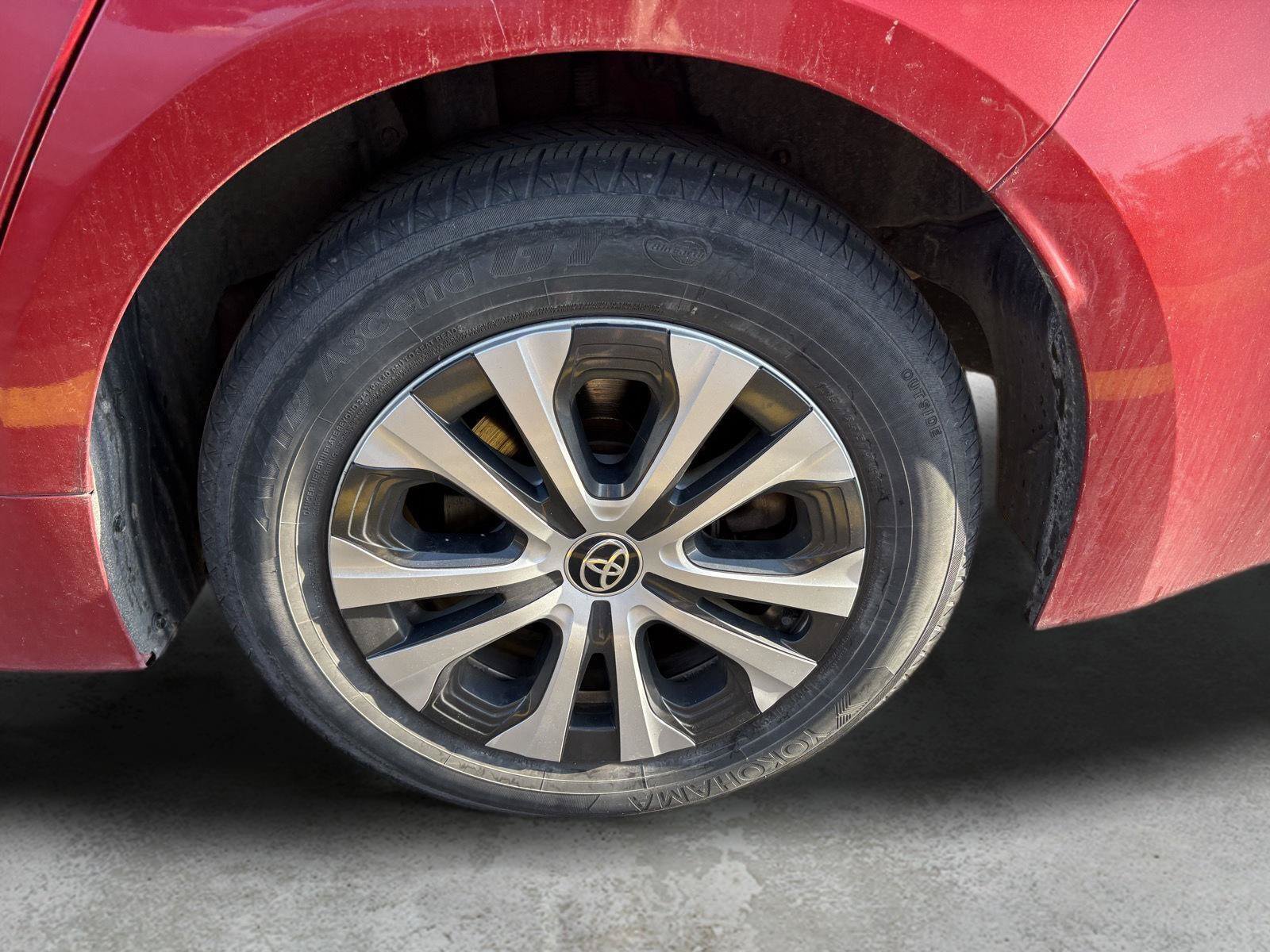 Used 2021 Toyota Corolla LE FWD image 8