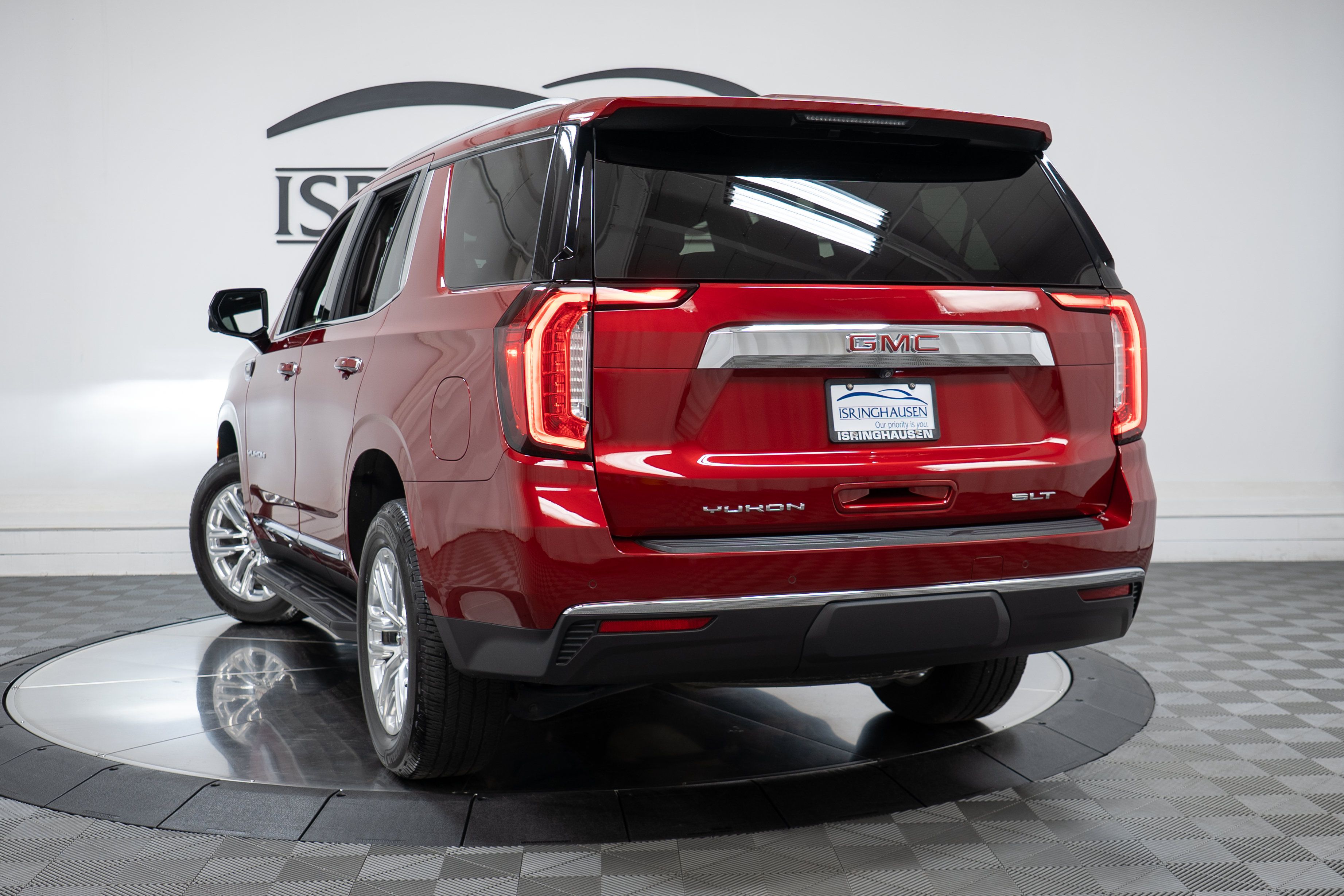 Used 2022 GMC Yukon SLT w/ SLT Premium Package AWD/4WD image 30