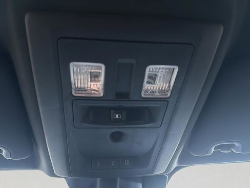 Used 2016 RAM 1500 Limited image 19