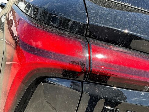 New 2025 Chevrolet Blazer EV RS AWD/4WD image 14