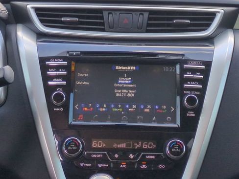 Used 2018 Nissan Murano SL w/ Moonroof Package FWD image 19