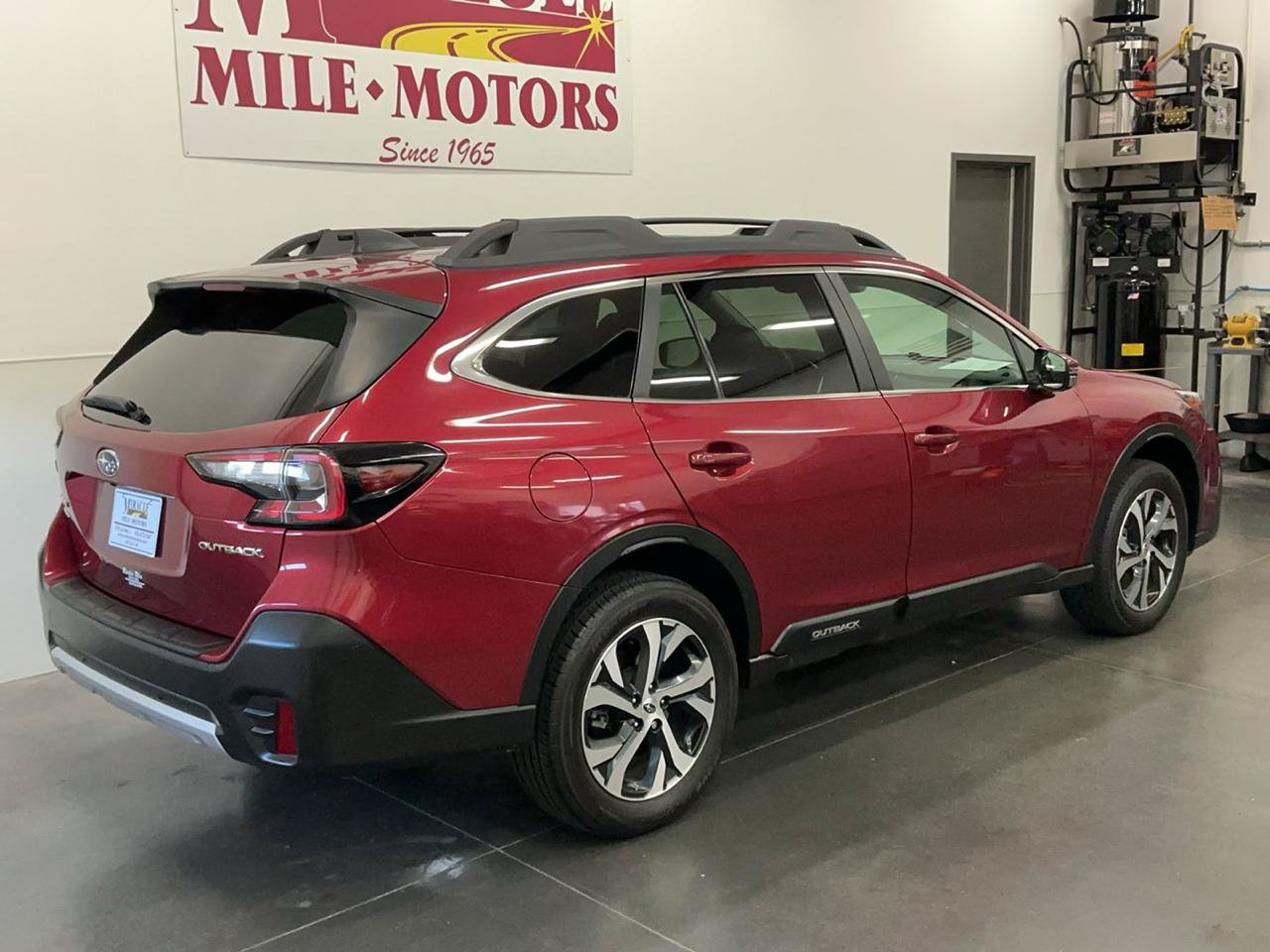 Used 2022 Subaru Outback Limited AWD/4WD image 6