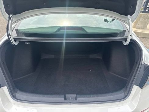 Used 2023 Honda Civic Sport image 12