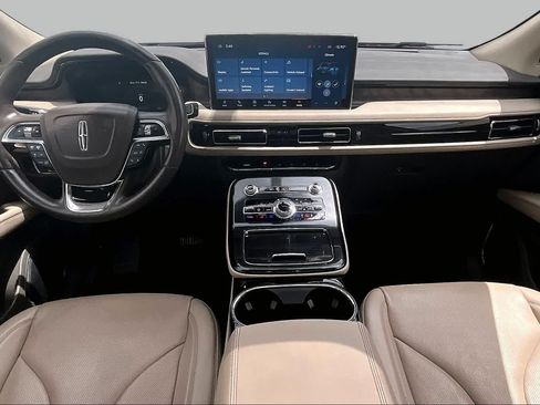 Used 2023 Lincoln Nautilus Reserve w/ Equipment Group 201A AWD/4WD image 15