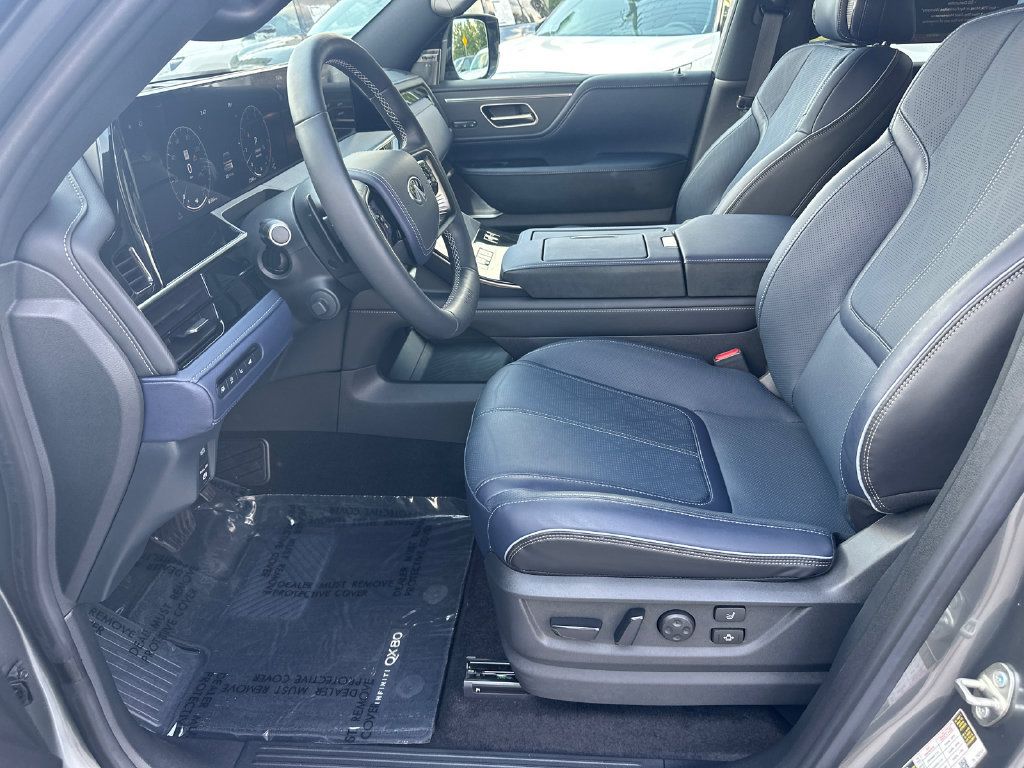 Certified 2026 INFINITI QX80 4WD w/ Sport Exterior Package image 9