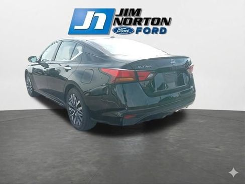 Used 2025 Nissan Altima 2.5 SV image 7