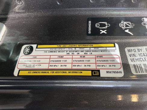 Used 2021 Jeep Wrangler Unlimited Sahara w/ Cold Weather Group image 39