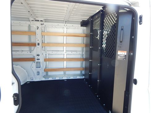 Used 2025 RAM ProMaster 2500 w/ U-Haul Equipment Group FWD image 4