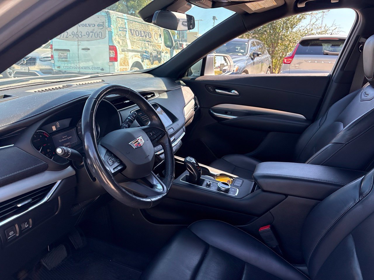 Used 2019 Cadillac XT4 Premium Luxury FWD image 17