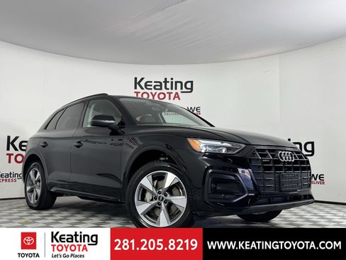 Used 2025 Audi Q5 2.0T Premium image 2