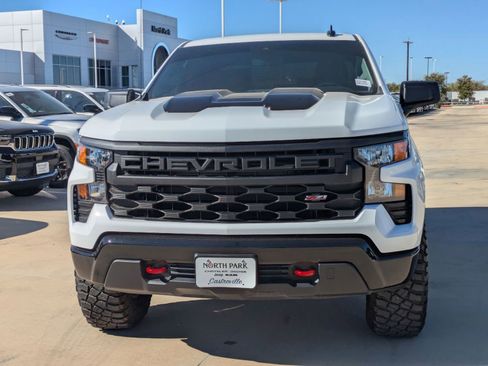 Used 2025 Chevrolet Silverado 1500 Custom Trail Boss image 8