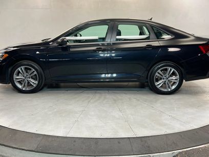 Used 2024 Volkswagen Jetta SE