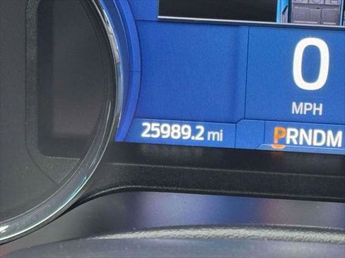 Used 2022 Ford Expedition XLT image 25