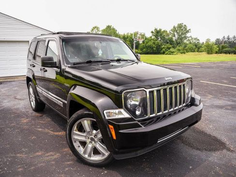 Used 2012 Jeep Liberty Limited Jet image 31