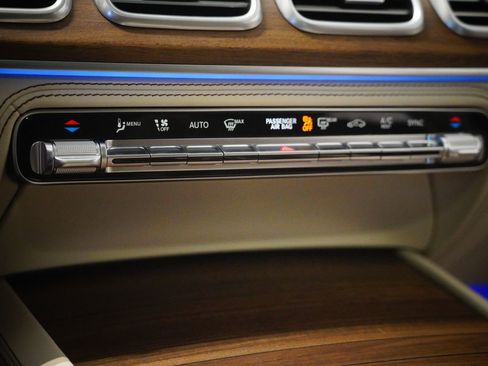 New 2026 Mercedes-Benz Maybach GLS 600 4MATIC image 29