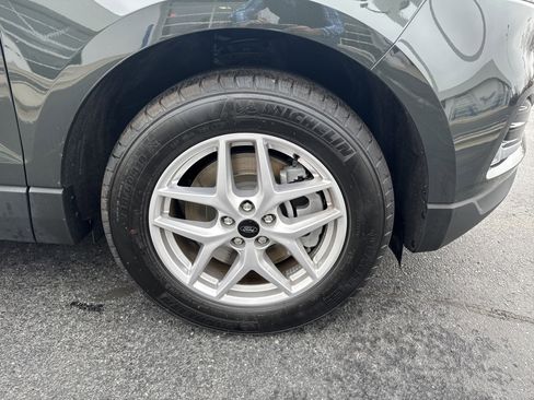 Used 2024 Ford Edge SEL w/ Convenience Package image 6