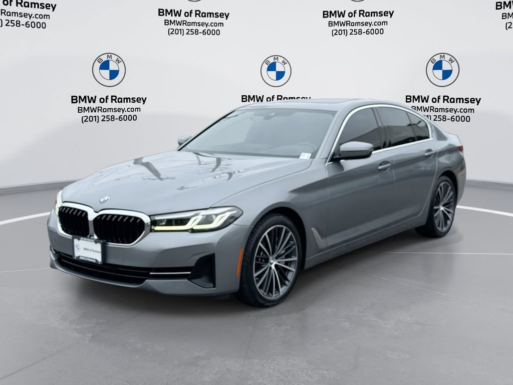 Used 2023 BMW 540i xDrive AWD/4WD image 1