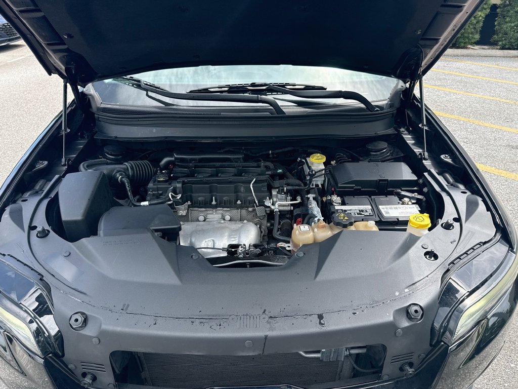 Used 2020 Jeep Cherokee Latitude FWD image 31