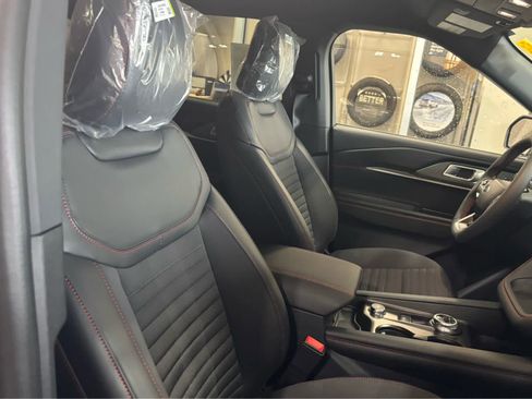 New 2026 Ford Explorer ST-Line image 57