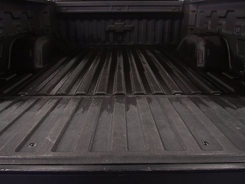 Used 2020 Chevrolet Silverado 1500 LT Trail Boss w/ Midnight Edition image 12