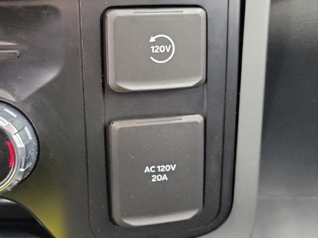Used 2021 Ford F150 Lariat w/ Equipment Group 502A High AWD/4WD image 33