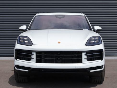 New 2026 Porsche Cayenne image 6