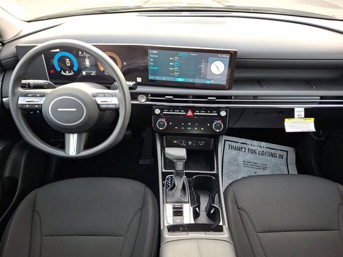 New 2025 Hyundai Tucson SEL image 10