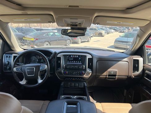 Used 2018 GMC Sierra 1500 Denali w/ Denali Ultimate Package image 19