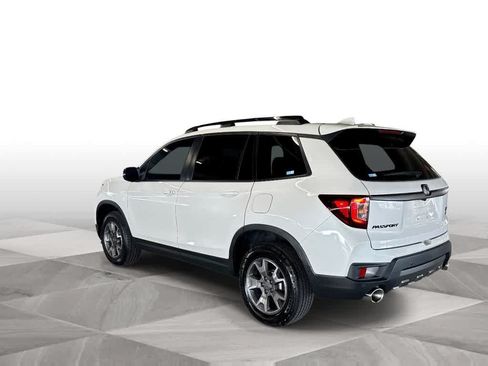 Used 2023 Honda Passport TrailSport image 6