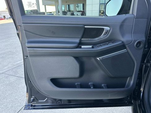 New 2025 Ford Expedition Platinum w/ Stealth Performance Package image 10