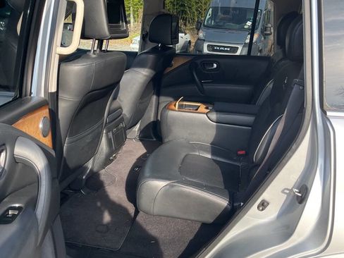 Used 2012 INFINITI QX56 2WD w/ Theater Pkg image 11