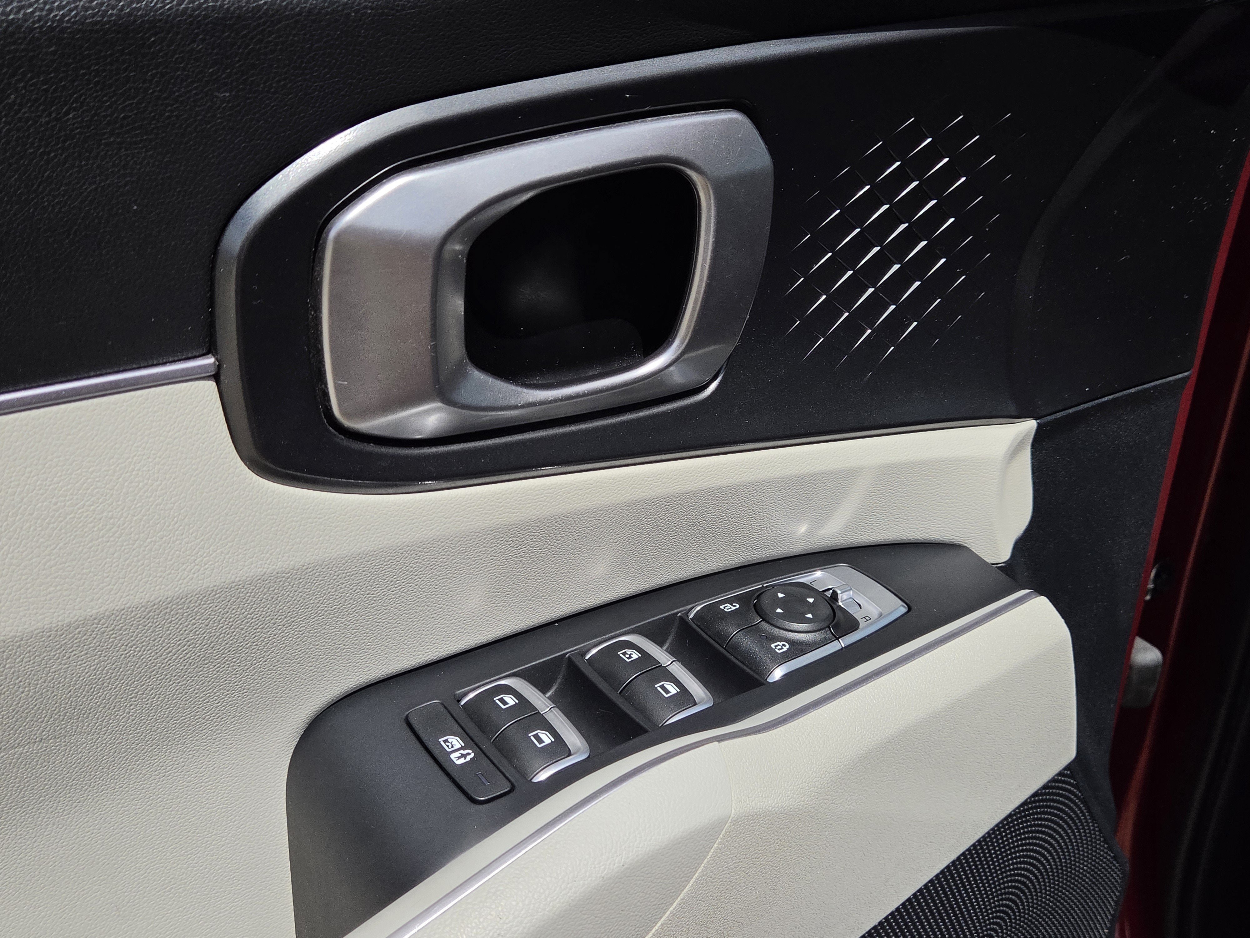 Used 2023 Kia Sorento S w/ Panoramic Sunroof Package FWD image 30