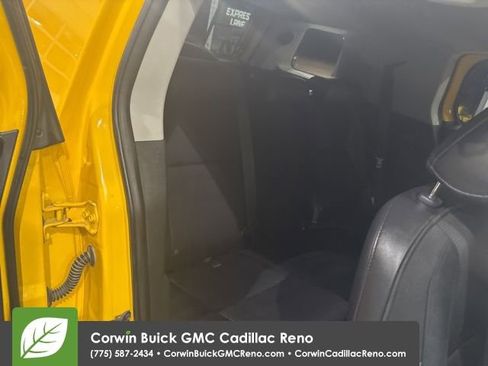 Used 2007 Toyota FJ Cruiser 4WD image 30