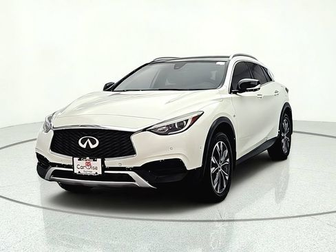 Used 2019 INFINITI QX30 AWD w/ Navigation Package image 2