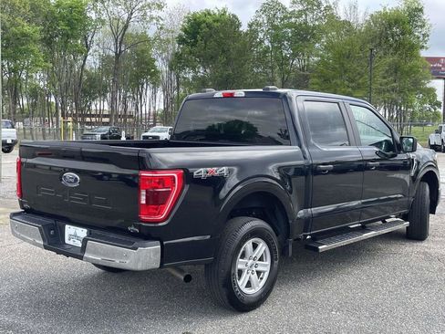 Used 2021 Ford F150 XLT image 3