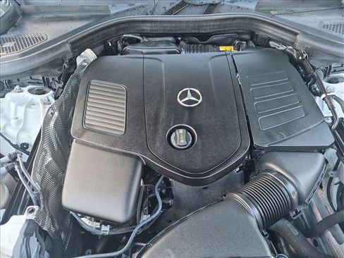Used 2024 Mercedes-Benz GLC 300 image 22