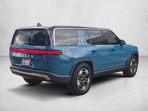 Used 2024 Rivian R1S Adventure AWD/4WD image 5