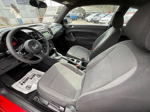 Used 2012 Volkswagen Beetle 2.5 image 14