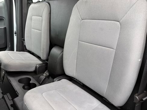 Used 2022 Chevrolet Colorado W/T image 16