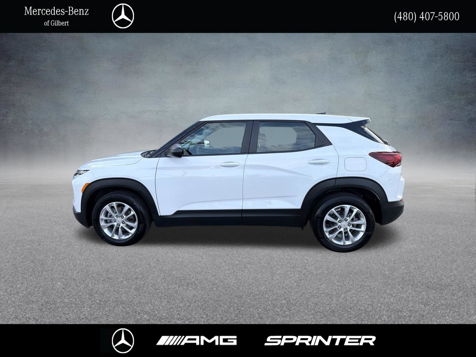 Used 2025 Chevrolet TrailBlazer LS FWD image 3