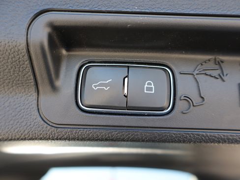 Used 2023 Ford Explorer XLT w/ Equipment Group 202A image 30