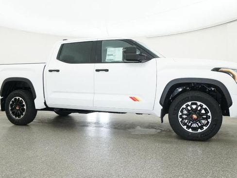 New 2026 Toyota Tundra SR5 AWD/4WD image 28