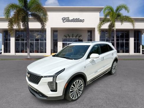 Certified 2024 Cadillac XT4 Premium Luxury FWD image 1