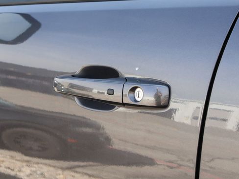 Used 2018 Dodge Durango GT w/ Premium Group image 19