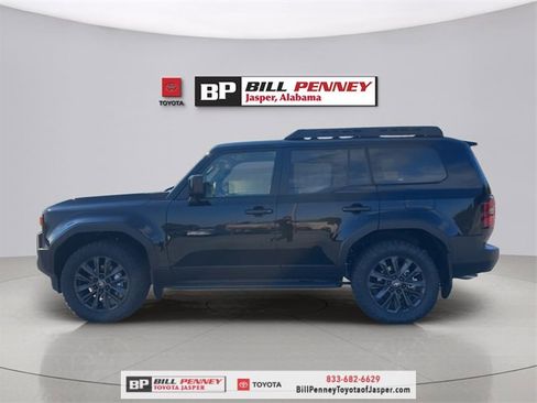 New 2026 Toyota Land Cruiser Base image 2